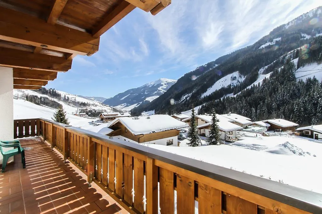 Bed & Breakfast Landhaus Gensbichler Saalbach-Hinterglemm Austria